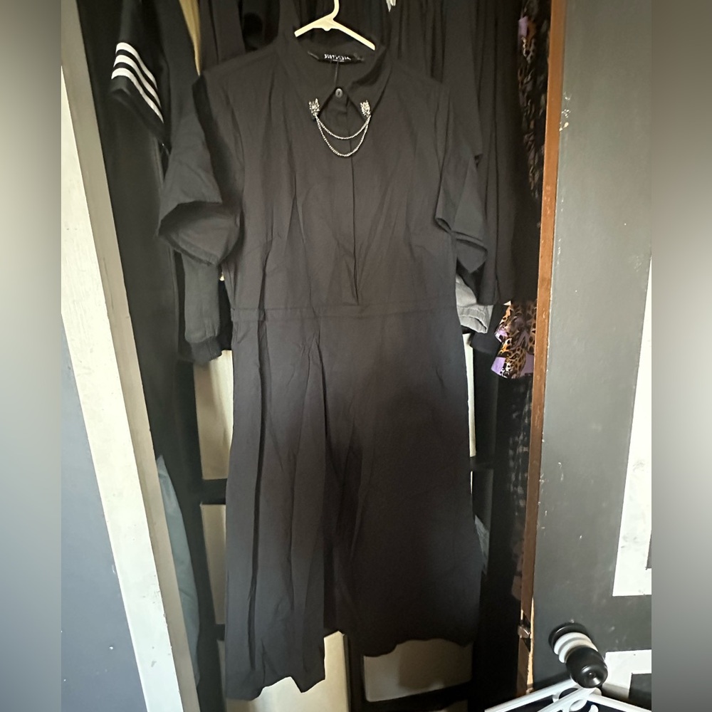 Disturbia Black Midi Dress